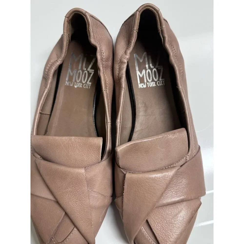Miz Mooz Women's Tan Flats - Picture 4 of 7